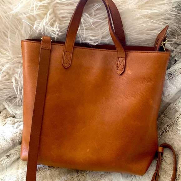 Madewell Handbags - Madewell small Transport tote.  Great for everyday or travel